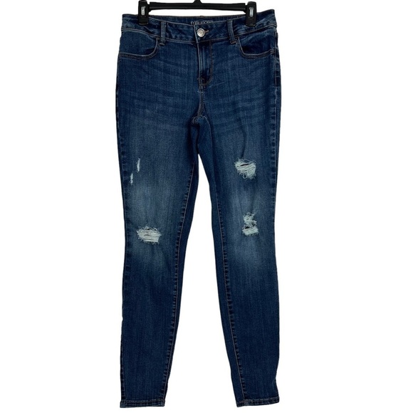 MAURICES Women’s Blue Jeans Medium (9/11) Long Distressed Mid-Rise Medium Wash - Picture 1 of 13